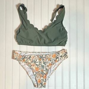 Cupshe Womens 2 Piece Olive Green Cream Floral Bikini Medium Scallop Trim Bikini